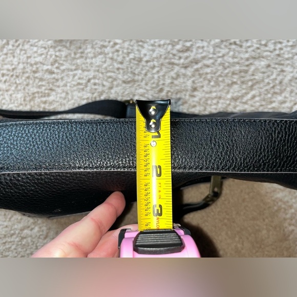 The Sak | Black Leather | Crossbody | Shoulder Bag - Picture 13 of 16